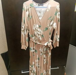 Gorgeous Fashion Dress...